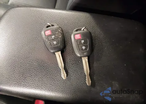 2016 Toyota Rav4 Le from USA, damaged, VIN JTMZFREV2GJ082994